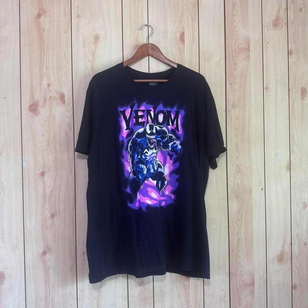 Venom Marvel Graphic Tee Tshirt Black Purple Size 2XL XXL Cotton Camiseta